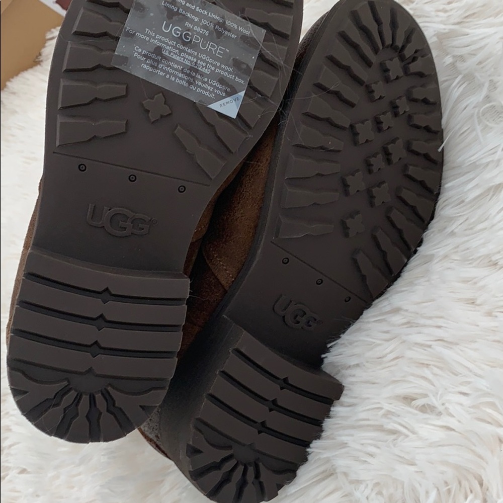 Authentic UGG Bonham 2 Waterproof Chelsea Boots - Picture 6 of 7